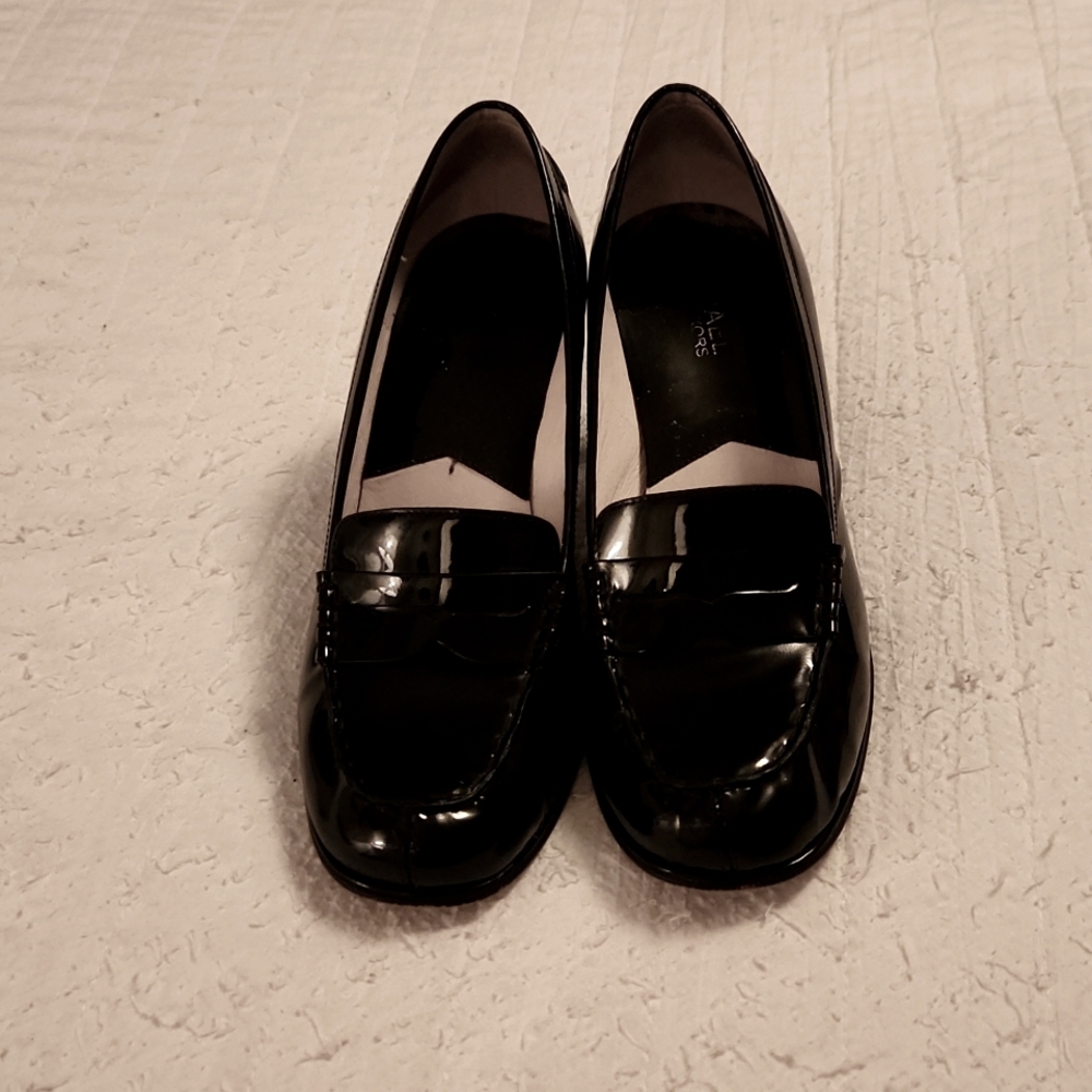 Michael Kors Bayville loafers